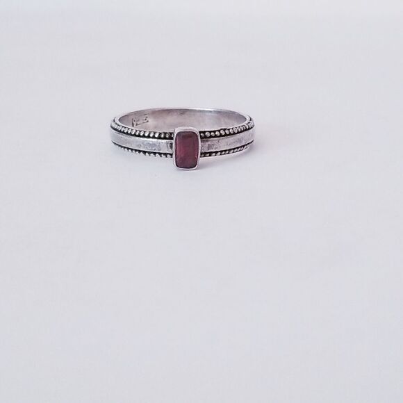 Antique faceted sterling silver garnet ring - Picture 1 of 6